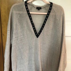 Long Sleeve V-Neck